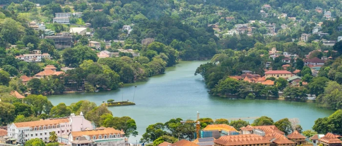 Kandy-Sri-Lankas-Astonishing-Capital-of-the-Central-Highlands